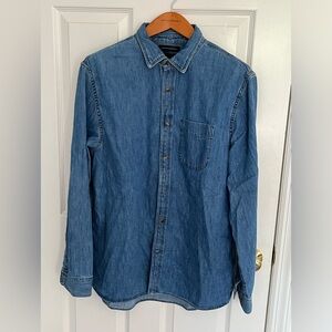 Banana Republic shirt